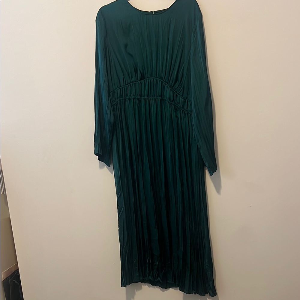 Green Pleated Long Sleeve Gown for Weddings
